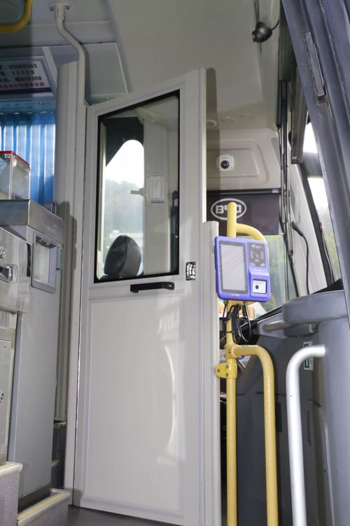 还想对司机 动手动脚 2家市属公交企业已试点安装隔离门,获央视报道点赞